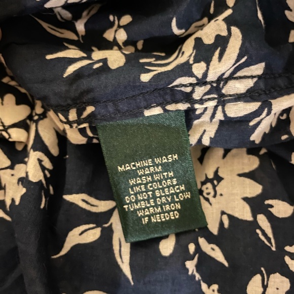 Ralph Lauren blouse w flowers pattern - Picture 2 of 3
